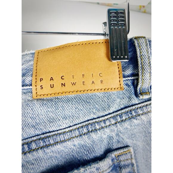 NWT PacSun Casey Light Indigo Butt Slit Low Rise Baggy Jeans Sz 27 Wide Leg - Picture 8 of 12